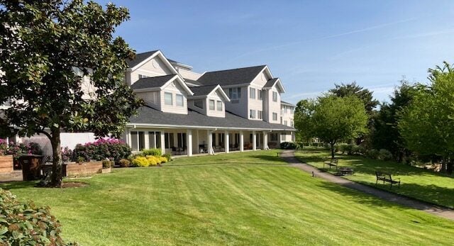 Somerset Lodge community photo